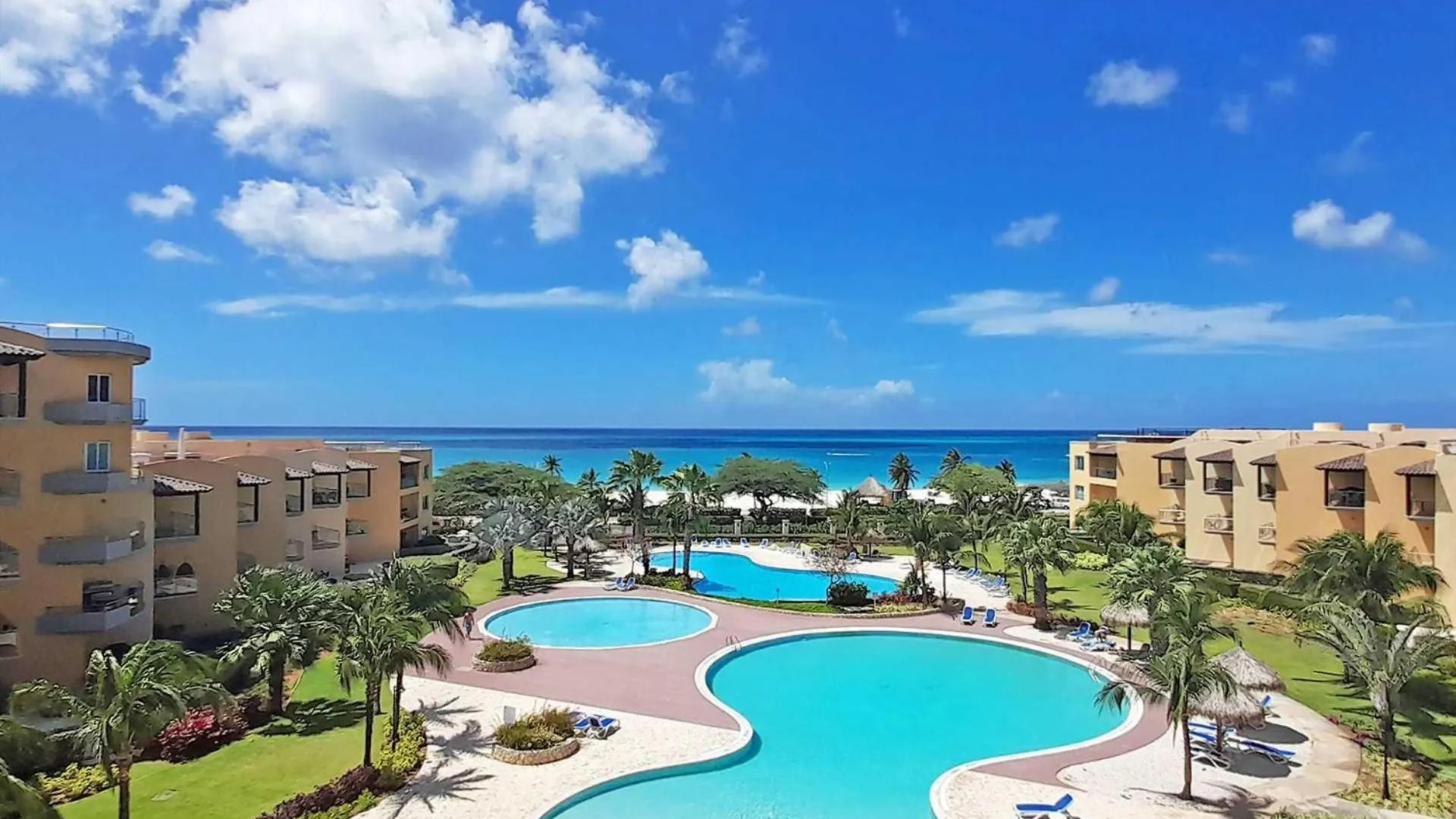 Beachfront - Eagle Beach - Sapphire 2Br Condo E322 Palm Beach Aruba